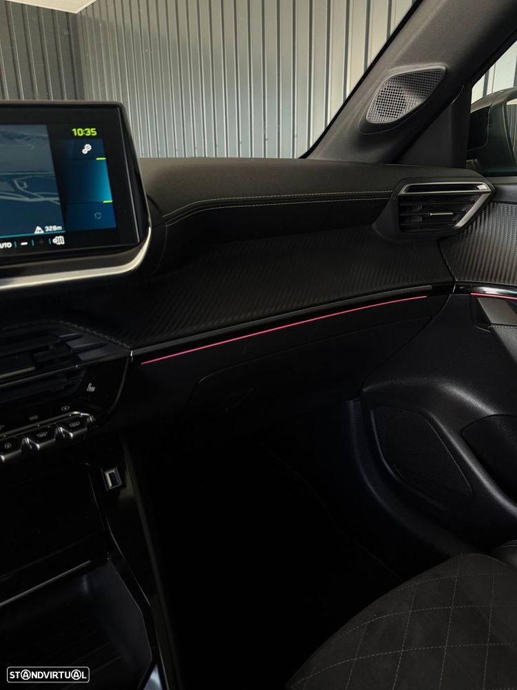 Peugeot e-208 50 kWh GT Pack - 23