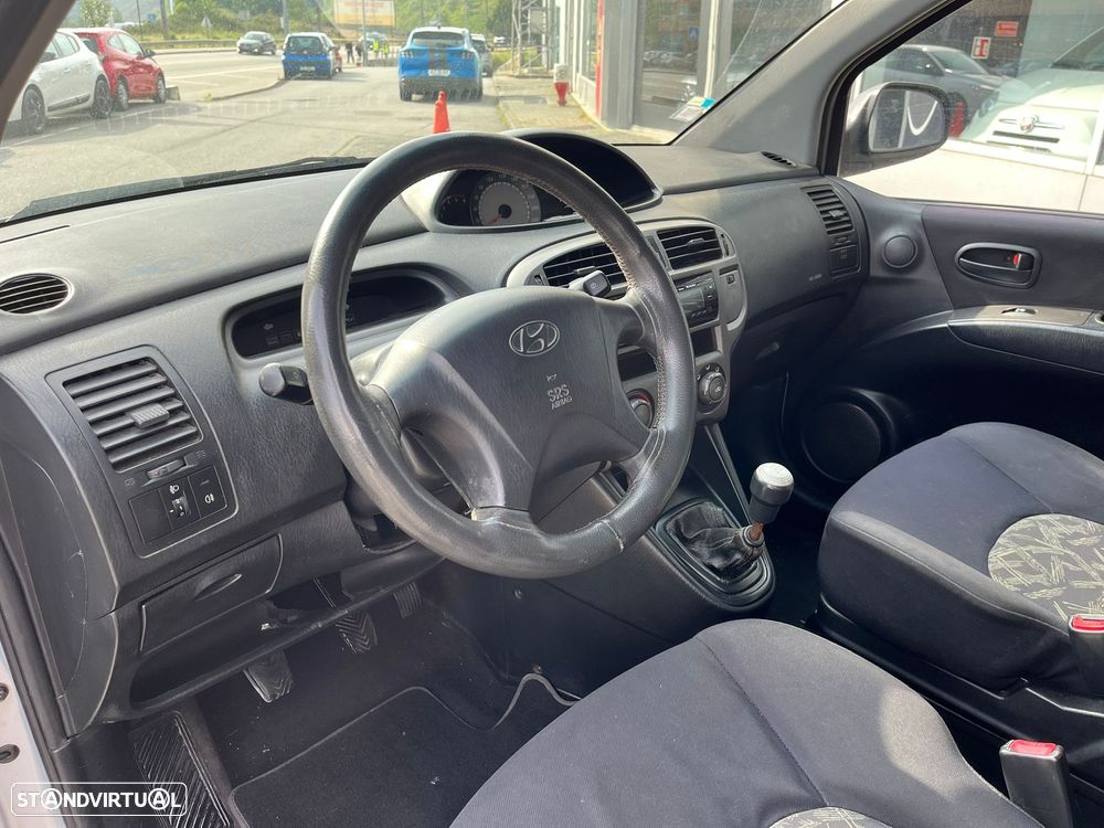Hyundai Matrix 1.5 CRDi GLS - 12