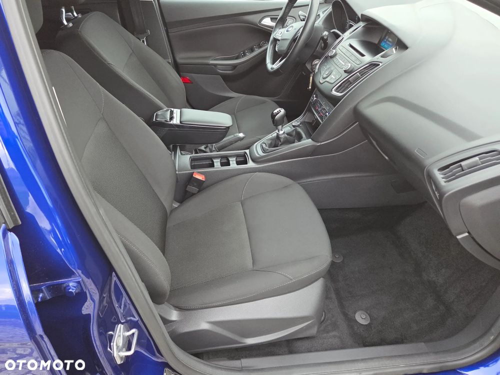 Ford Focus 1.5 TDCi DPF Start-Stopp-System Business - 13