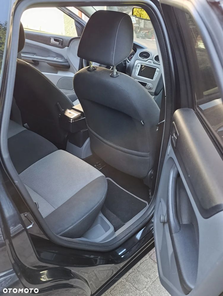 Ford Focus 1.6 TDCi Style - 6