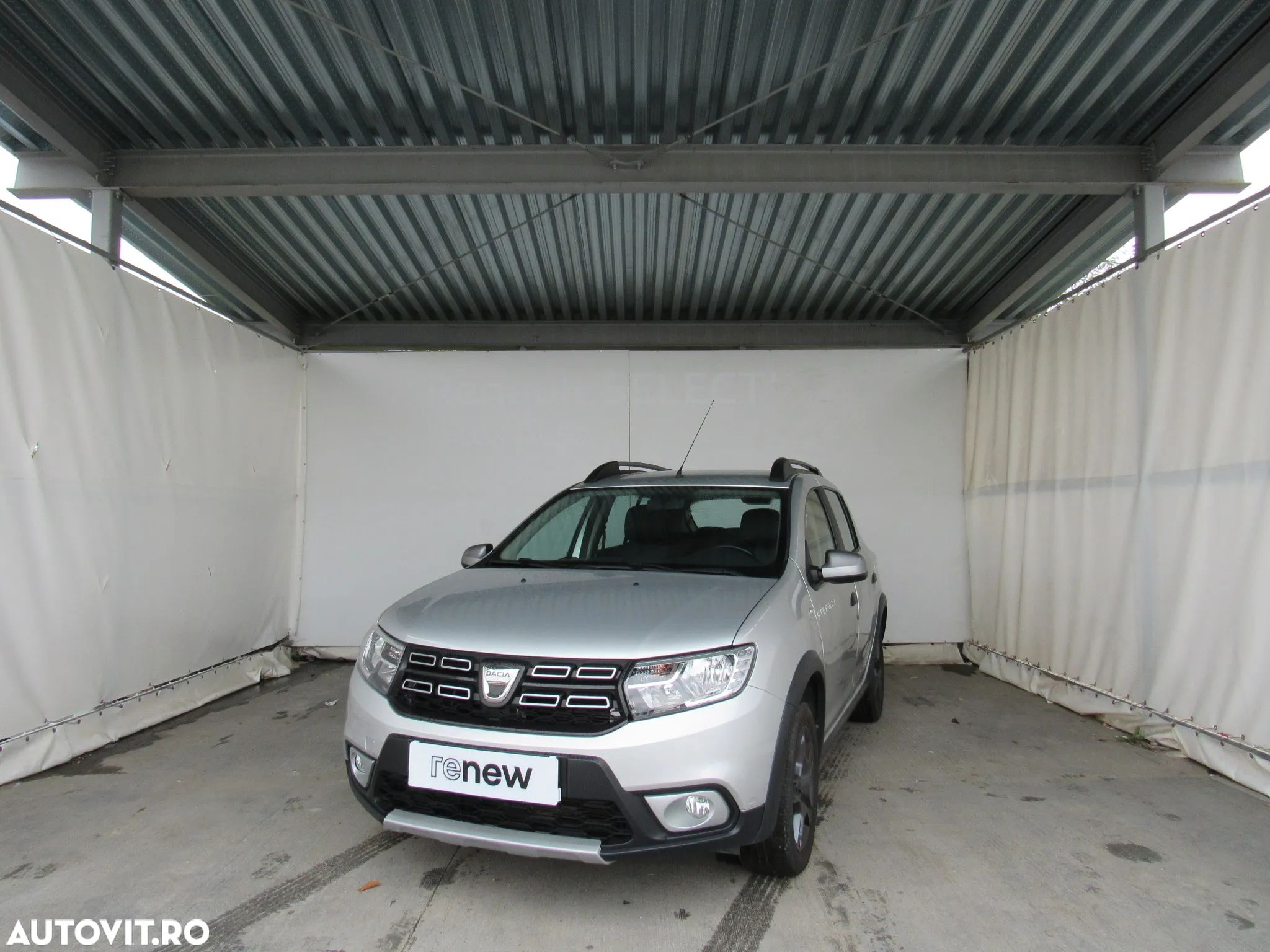 Dacia Sandero Stepway TCe 90 (S&S) Celebration - 1