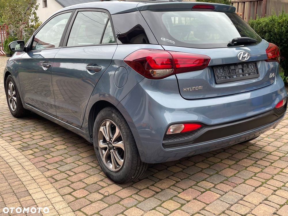 Hyundai i20 blue 1.2 Classic - 4