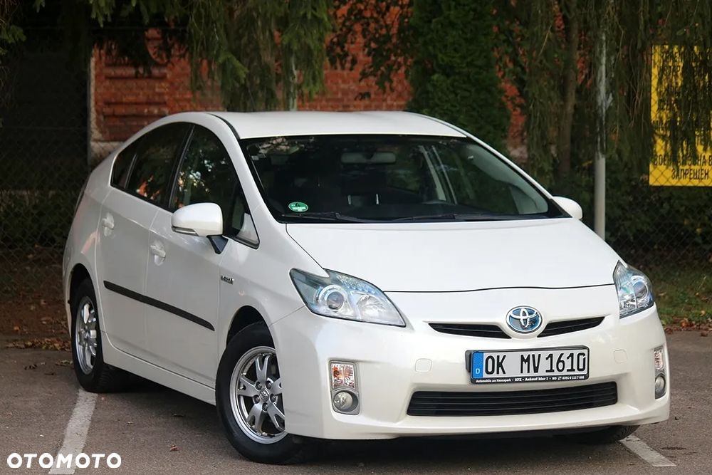 Toyota Prius Plug-in 1.8 HSD Premium - 15