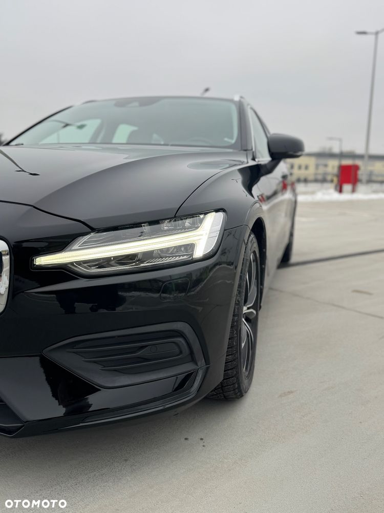 Volvo V60 D3 Momentum Pro - 3