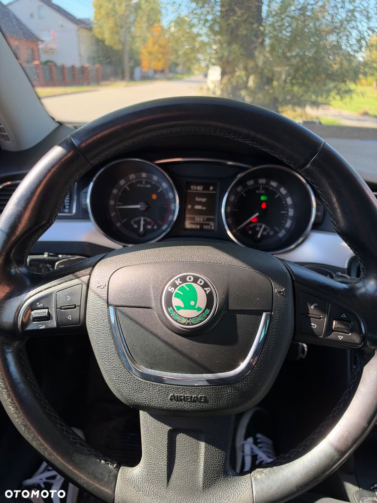 Skoda Superb - 24