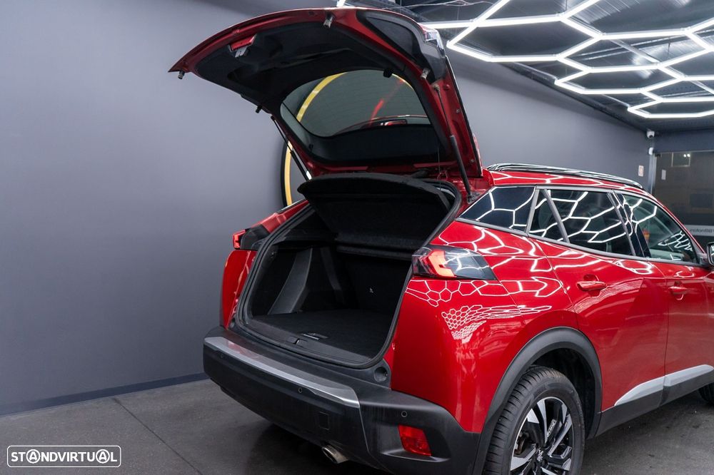 Peugeot 2008 BlueHDi 130 EAT8 Allure Pack - 19