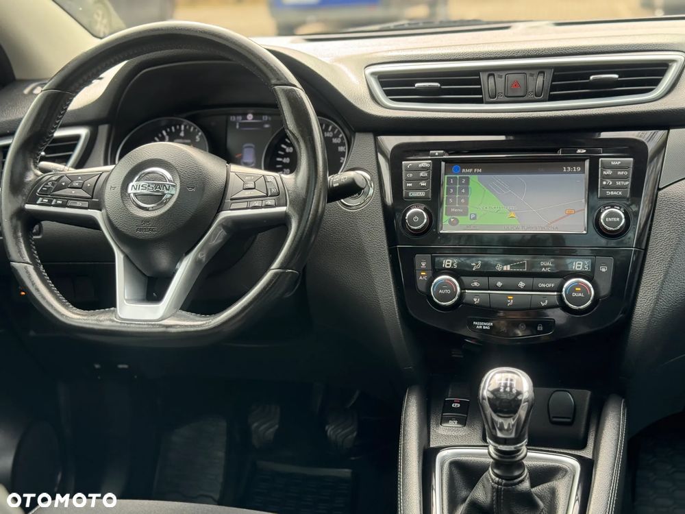 Nissan Qashqai 1.2 DIG-T N-Vision EU6 - 29