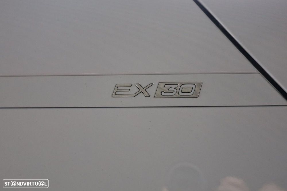 Volvo EX30 69 kWh Single Motor Extended Range Core - 30