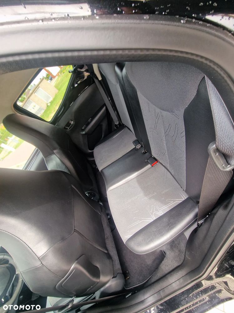 Toyota Aygo 1.0 VVT-i Black Edition - 15