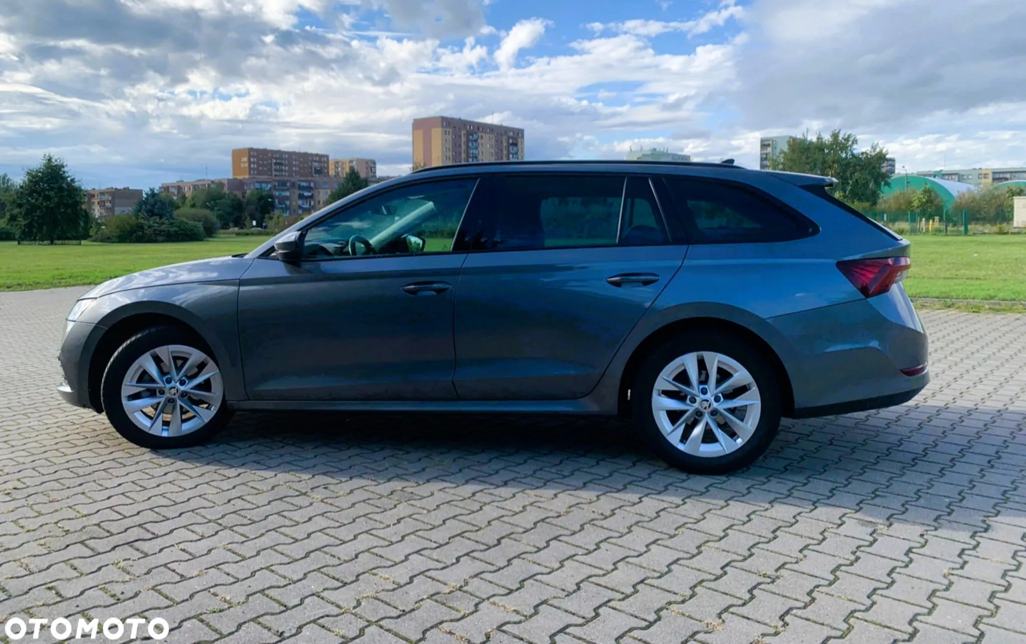 Skoda Octavia 2.0 TDI Ambition - 8