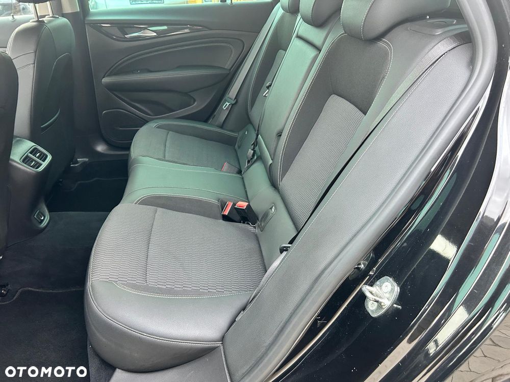 Opel Insignia 1.6 CDTI Innovation S&S Eco - 22