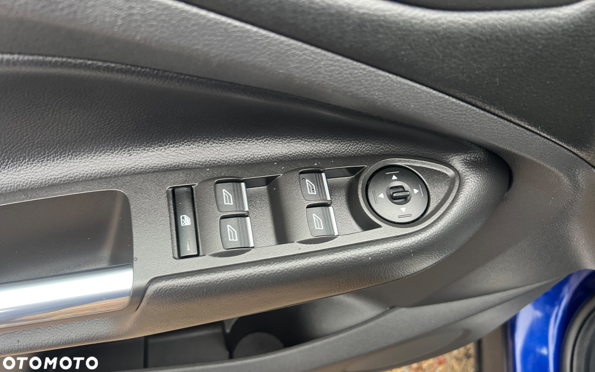 Ford Kuga - 13