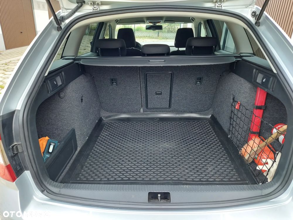 Skoda Octavia Scout 2.0 TDI 4x4 - 14