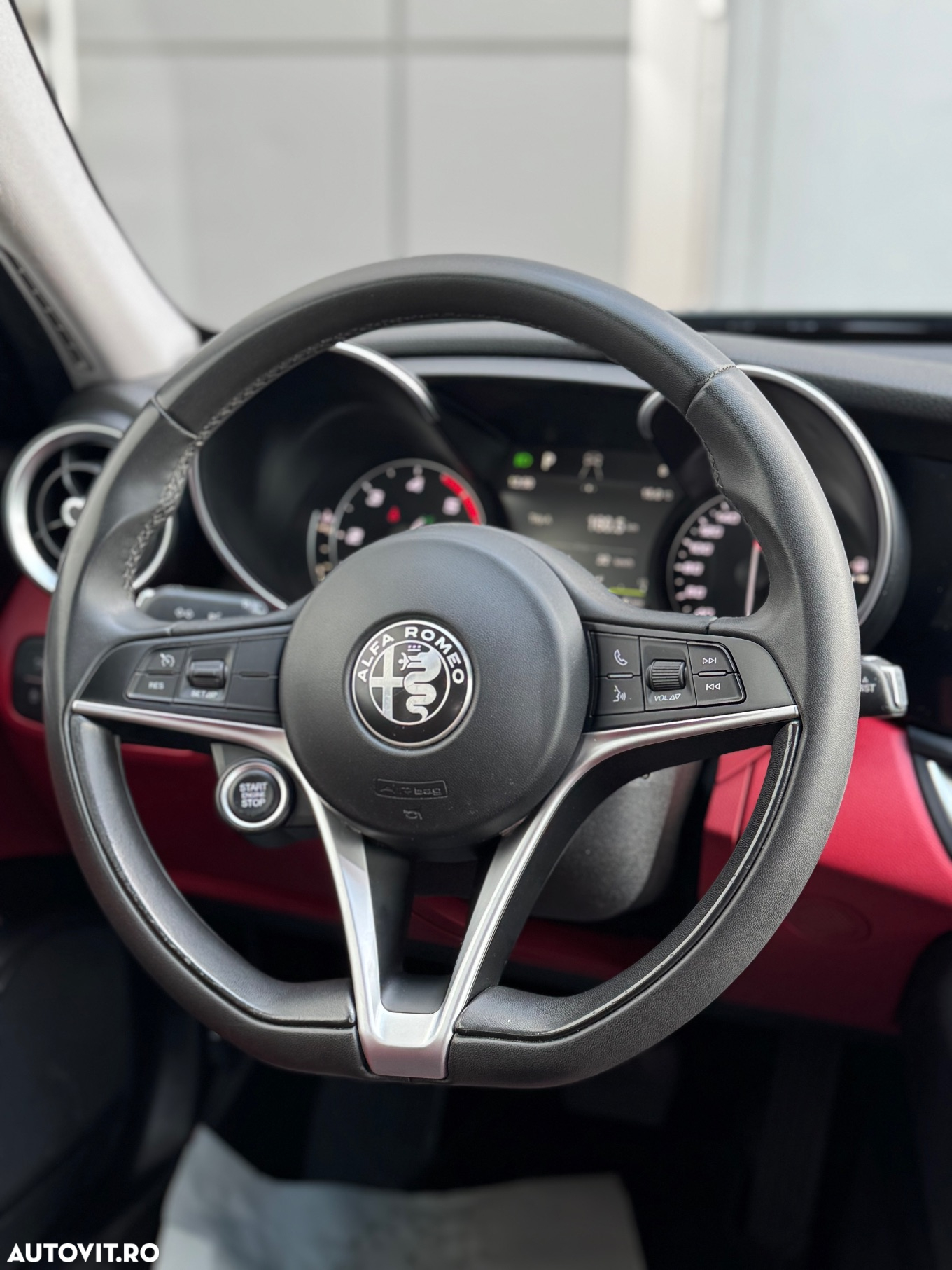 Alfa Romeo Giulia - 7