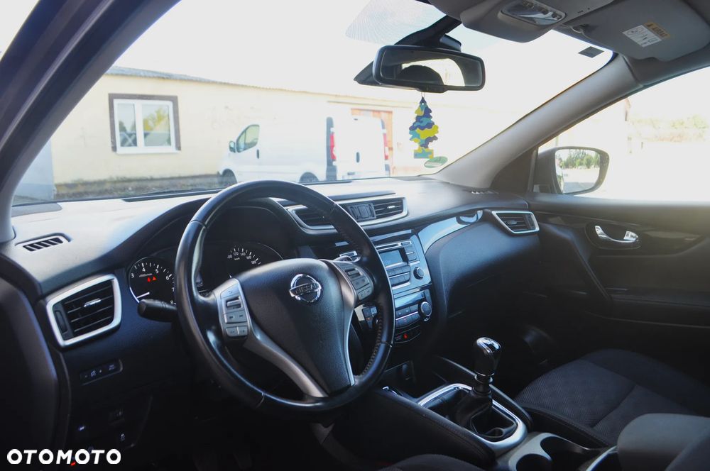 Nissan Qashqai - 11