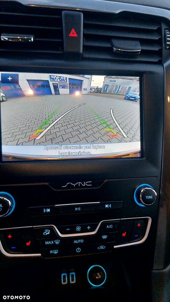 Ford Mondeo 2.0 EcoBlue Trend - 19