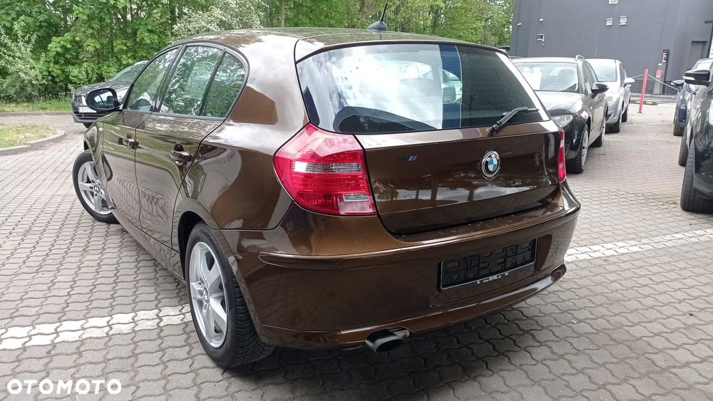 BMW Seria 1 116i Edition Sport - 14