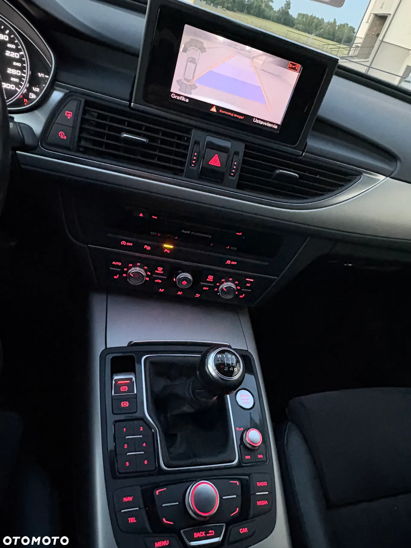 Audi A6 Avant 2.0 TDI DPF - 8
