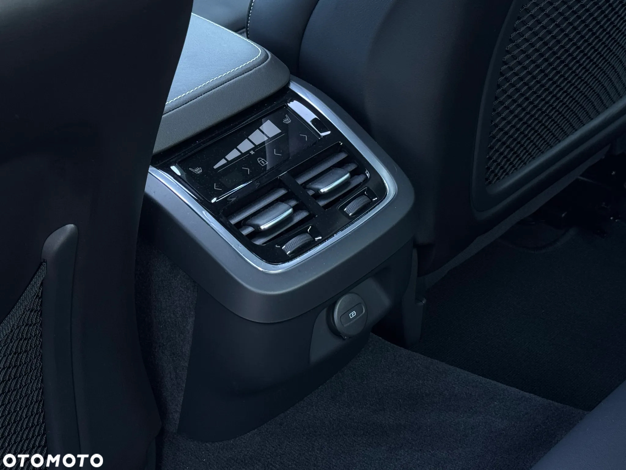 Volvo S60 - 9