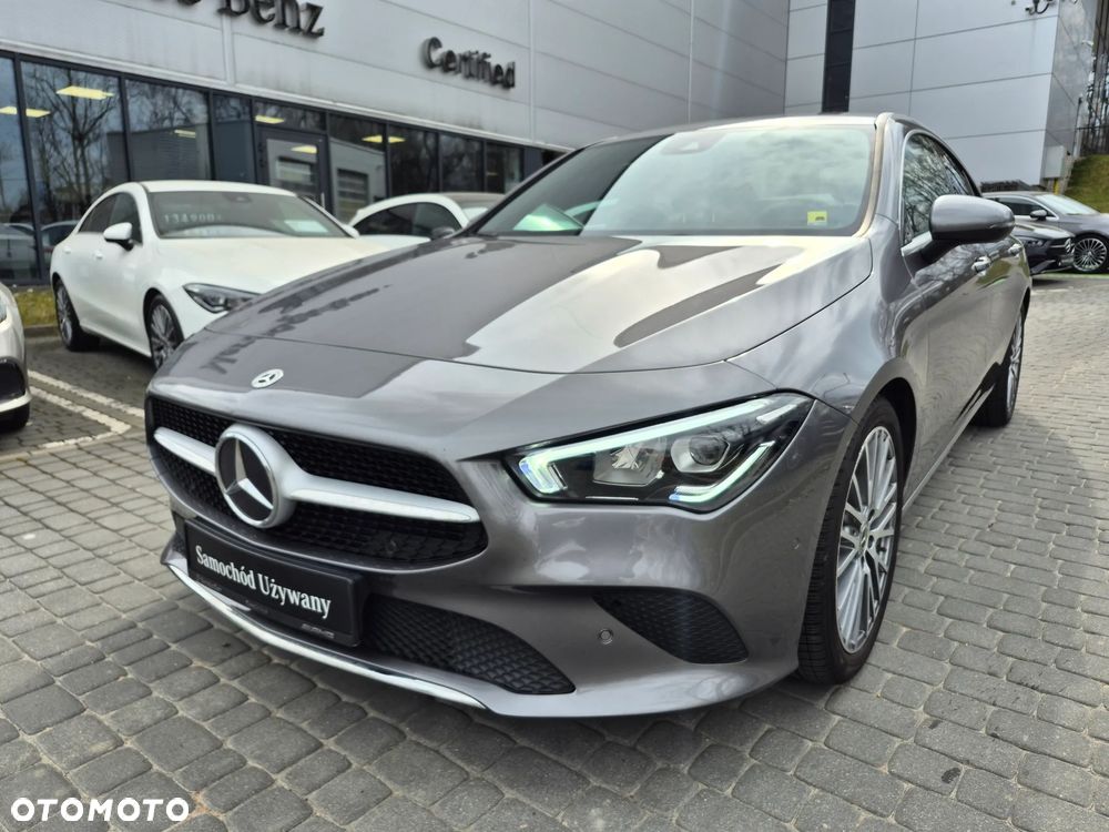Mercedes-Benz CLA 180 7G-DCT - 10