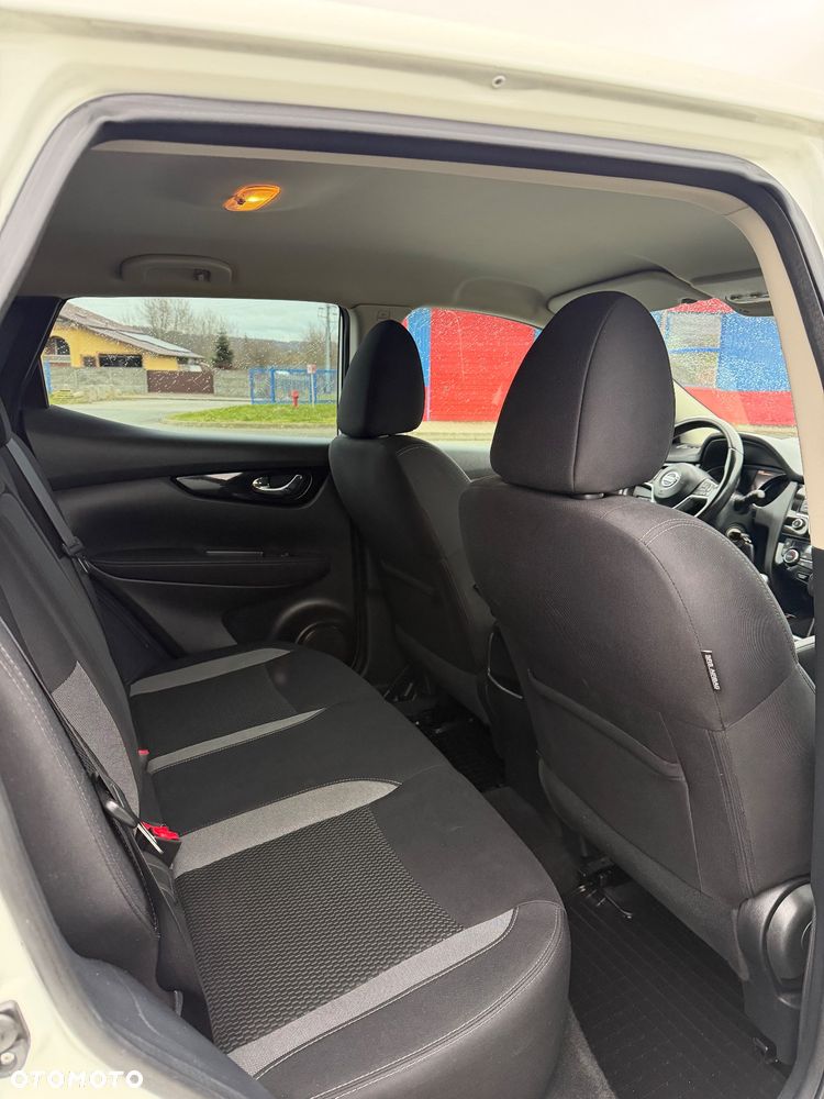 Nissan Qashqai - 22