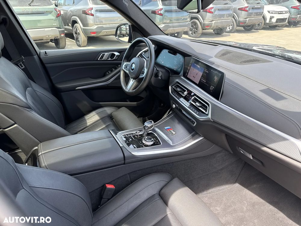 BMW X5 M M50i - 10