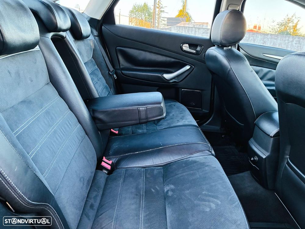 Ford Mondeo 1.8 TDCi Titanium - 22