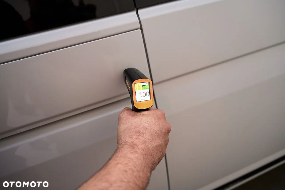 Volkswagen Multivan - 38