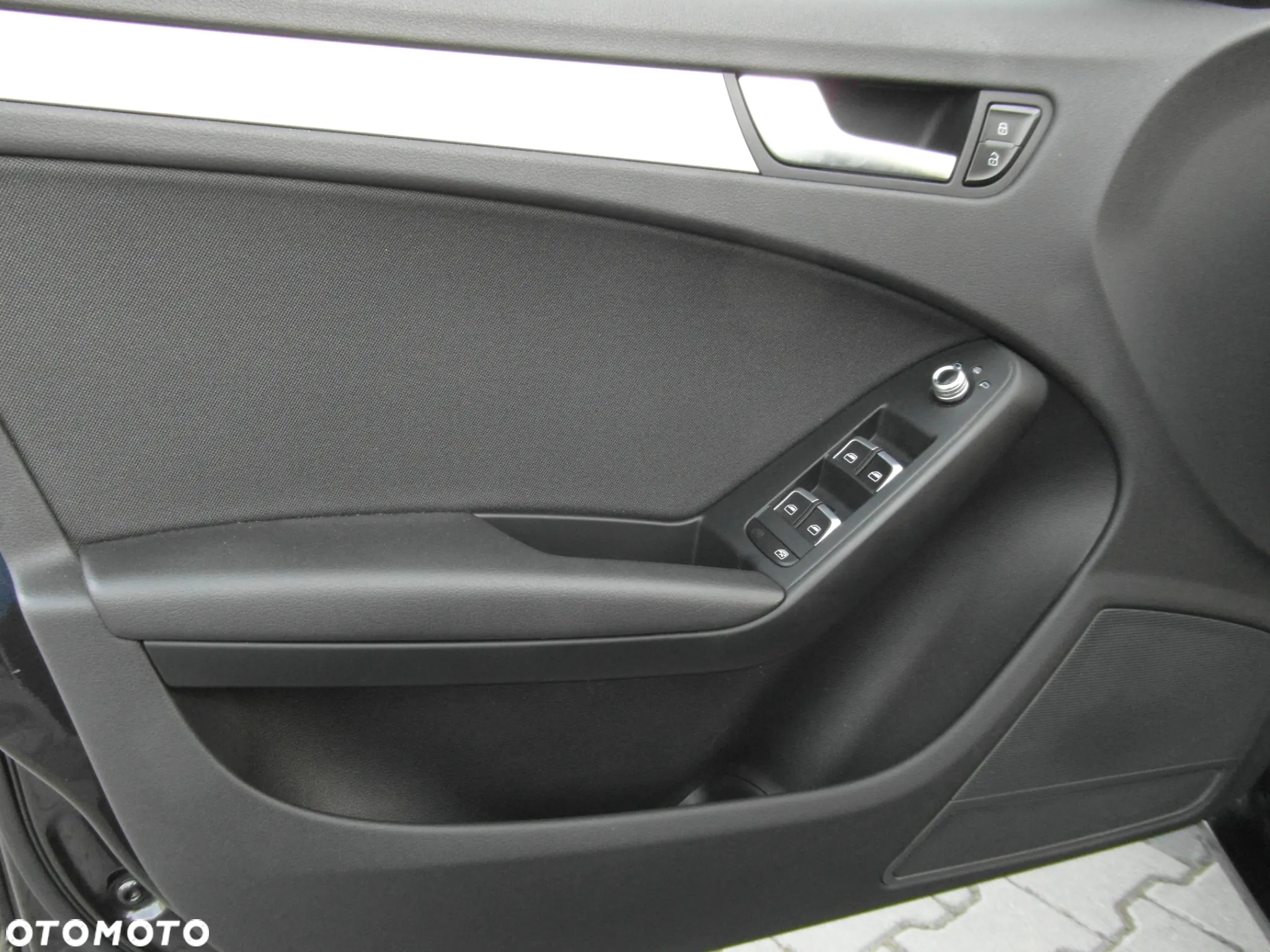 Audi A4 Avant 2.0 TDI DPF Attraction - 13