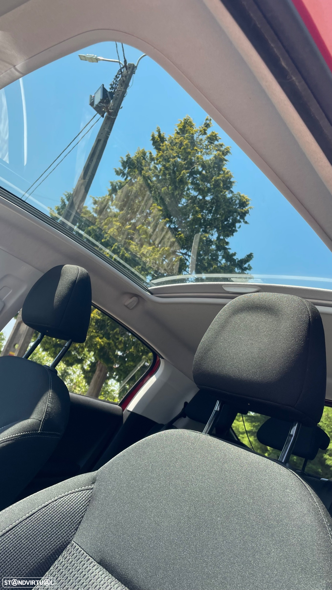 Peugeot 208 1.5 BlueHDi Allure - 16