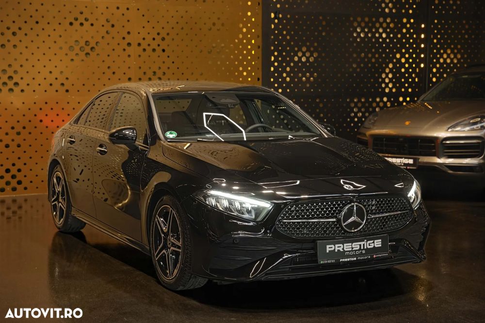 Mercedes-Benz A 180 Sedan 7G-DCT AMG Line - 4