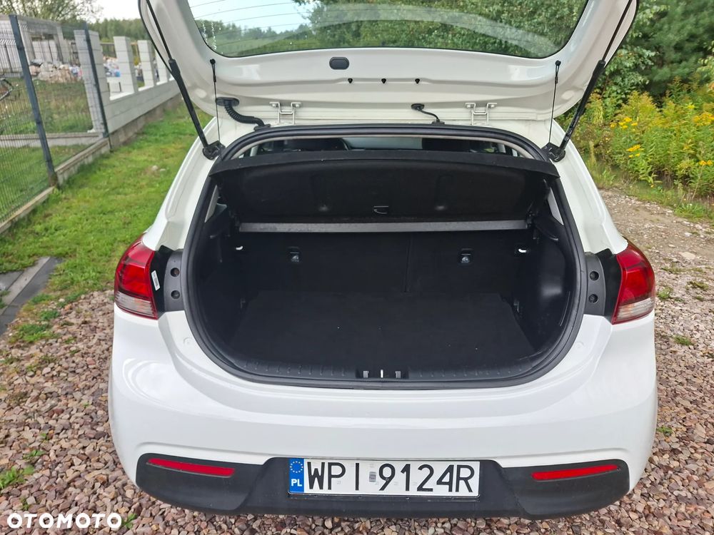 Kia Rio 1.2 Business Line - 13