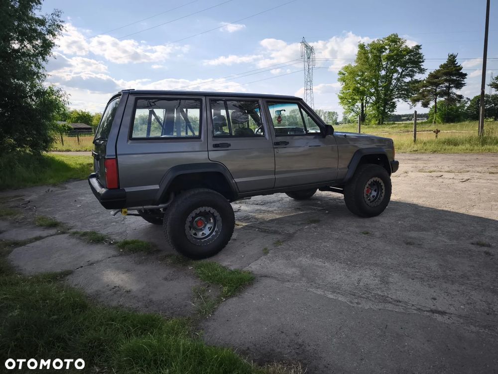 Jeep Cherokee 4.0 Limited - 2