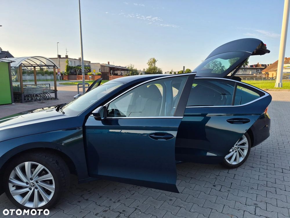 Skoda Octavia 2.0 TDI Style DSG - 11