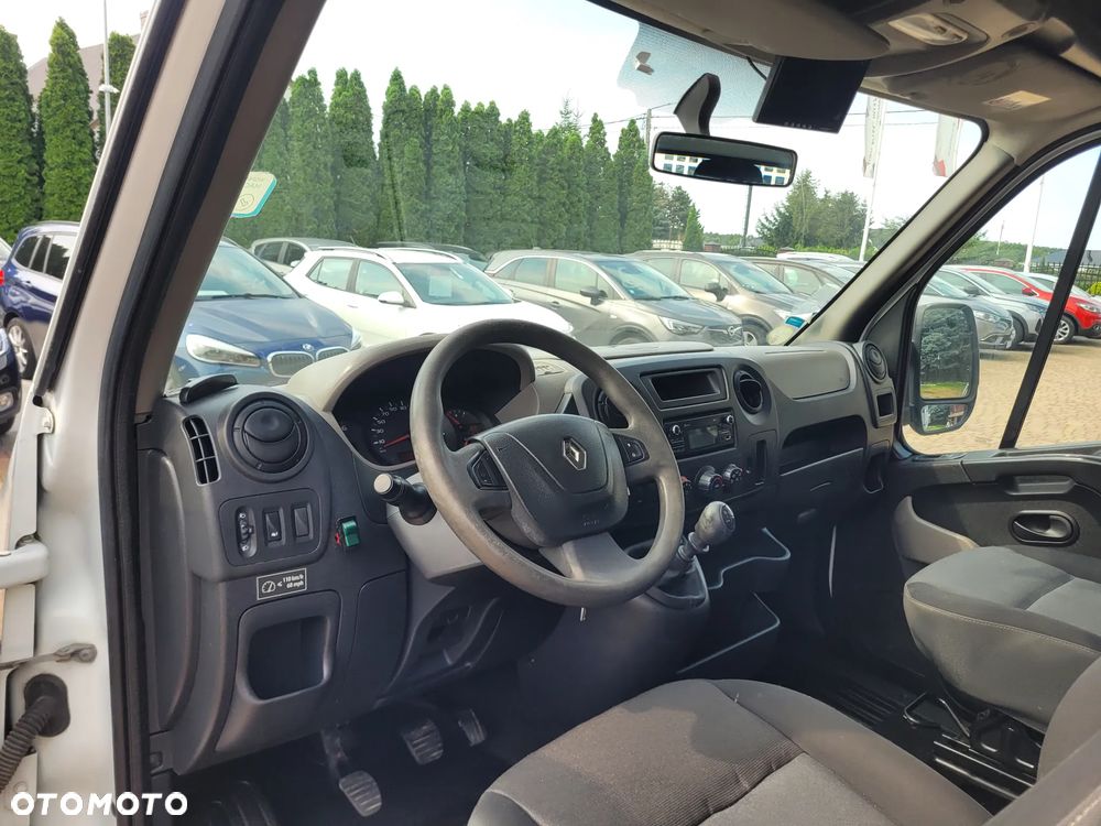 Renault Master - 24