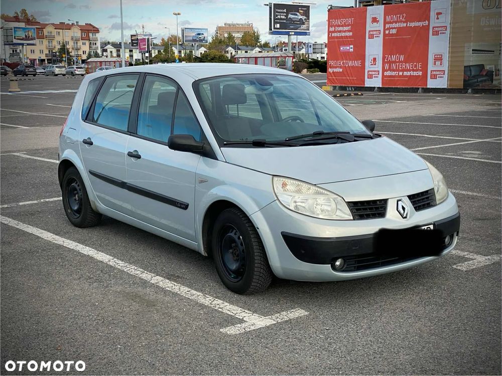 Renault Scenic - 1