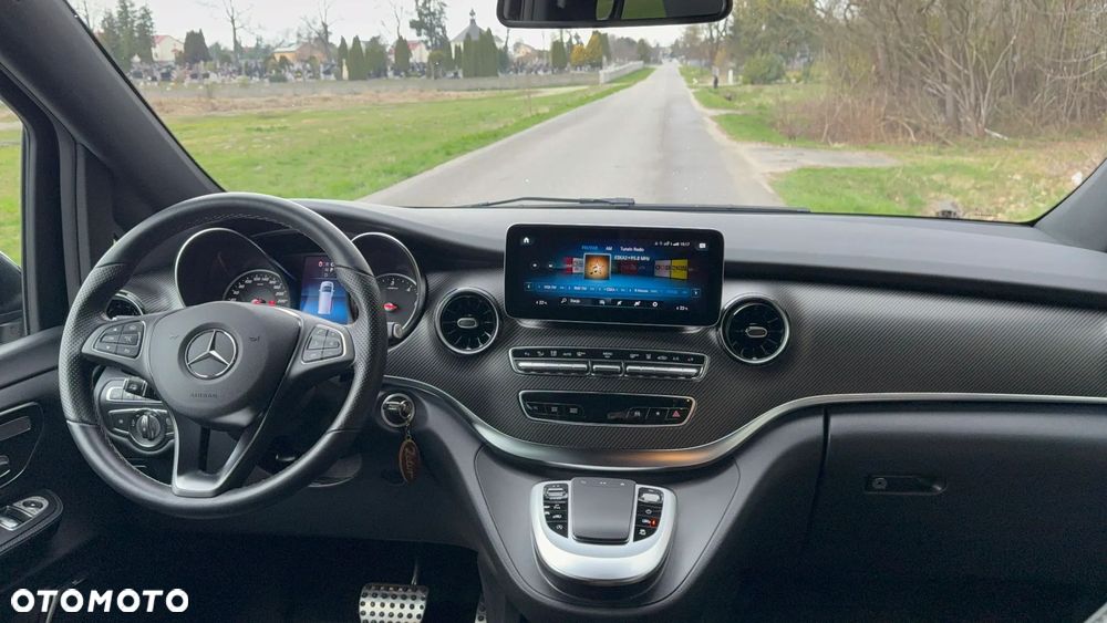 Mercedes-Benz Klasa V 300 d kompakt 4Matic 9G-TRONIC Style - 11