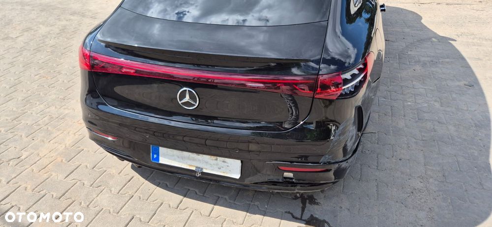 Mercedes-Benz EQS - 25