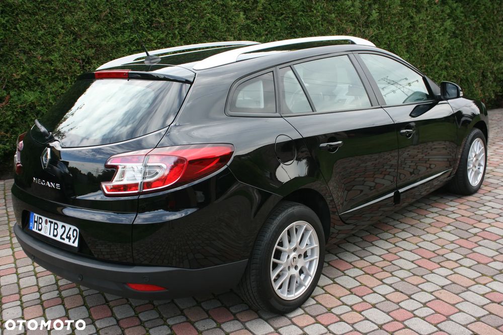 Renault Megane 1.6 16V 110 Paris - 16