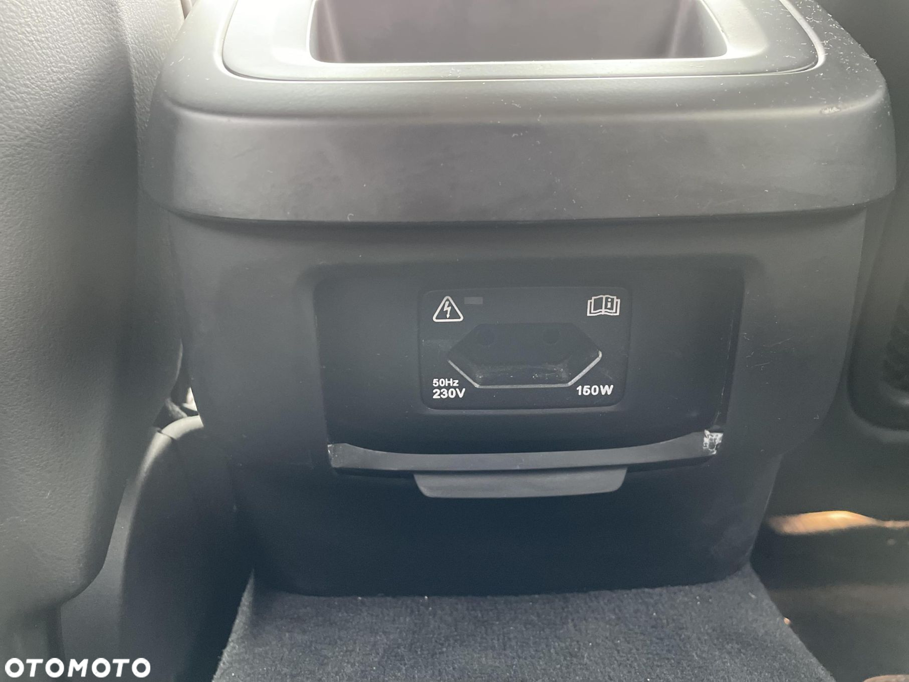 Volvo V90 - 24