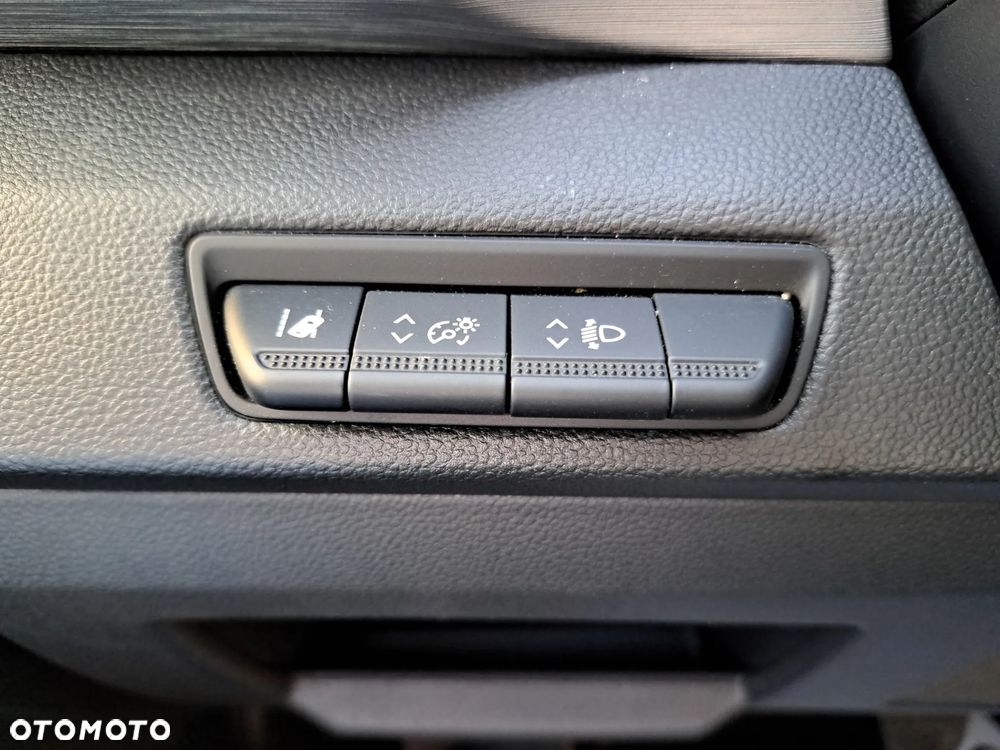 Renault TRAFIC Spaceclass - 13