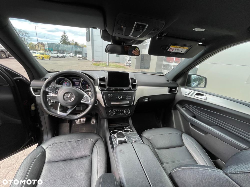Mercedes-Benz GLE - 6