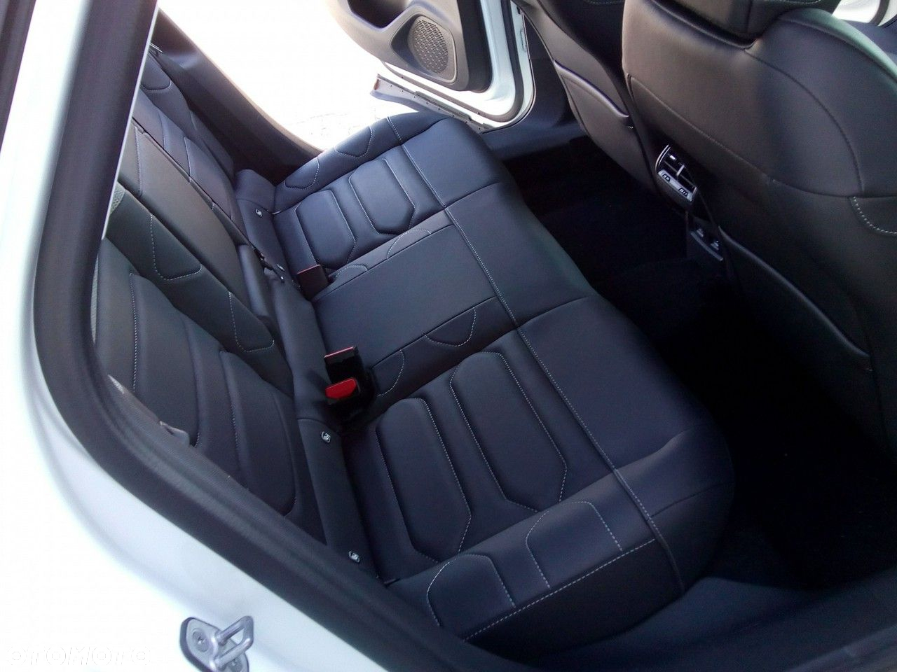 Citroën C4X - 13