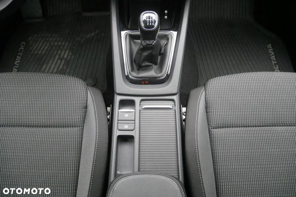 Skoda Octavia - 11