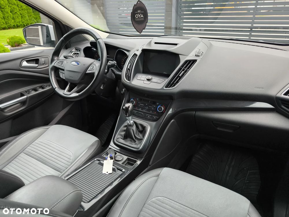Ford Kuga 1.5 EcoBoost FWD Titanium ASS GPF - 17