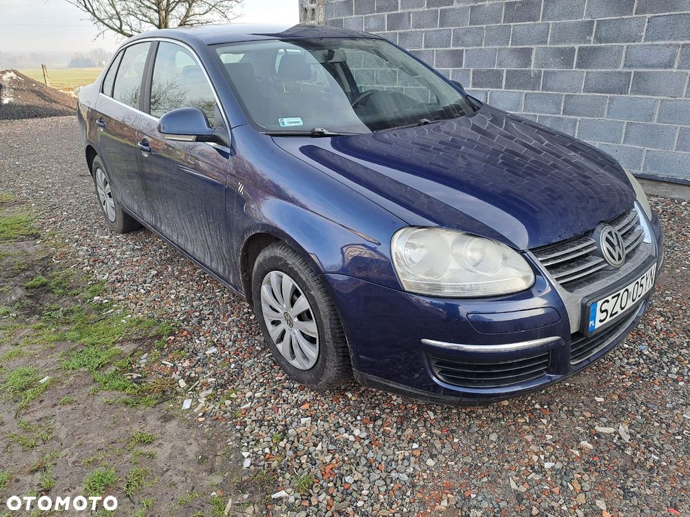 Volkswagen Jetta 1.9 TDI Trendline - 2