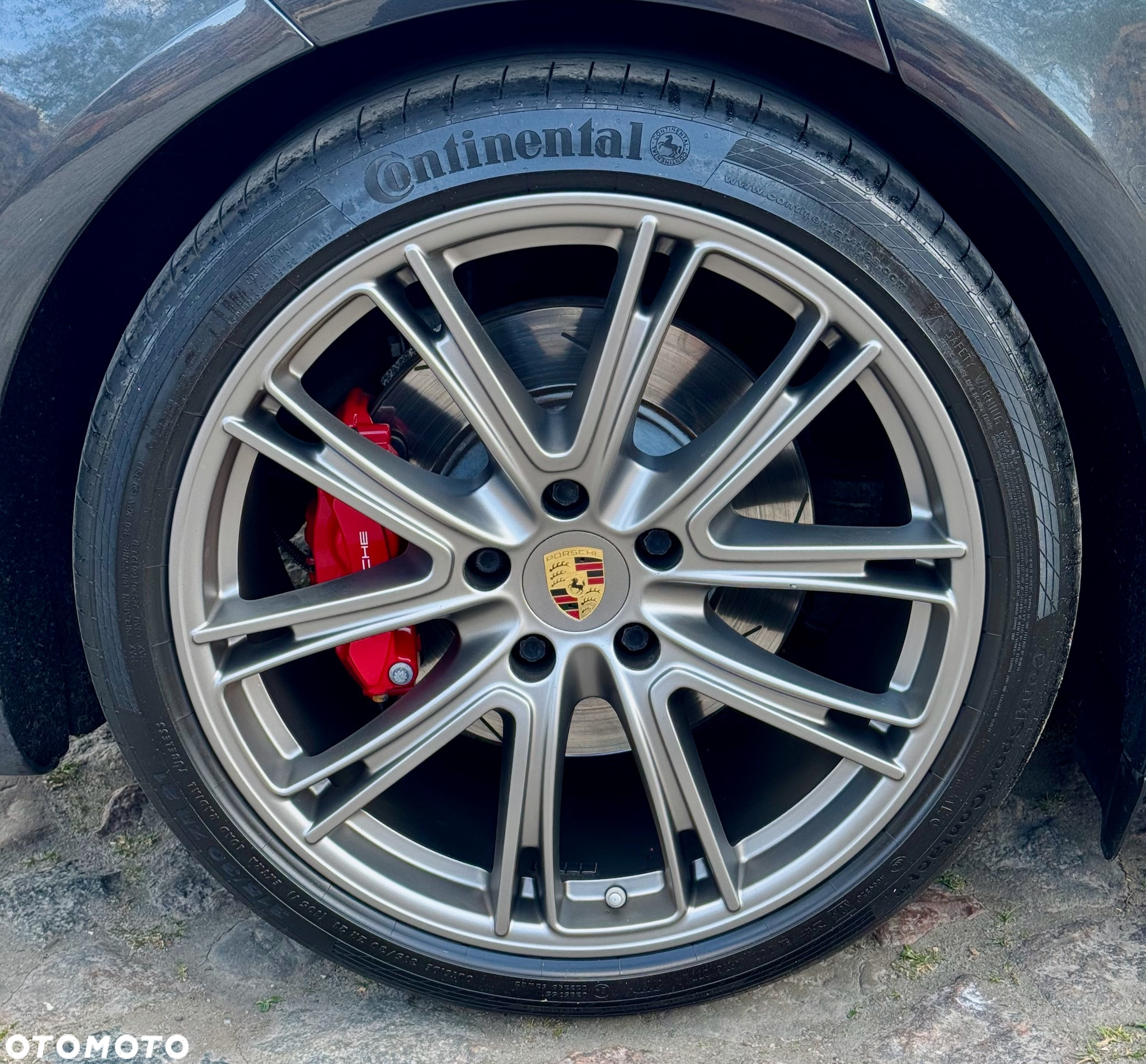 Porsche Panamera GTS - 8