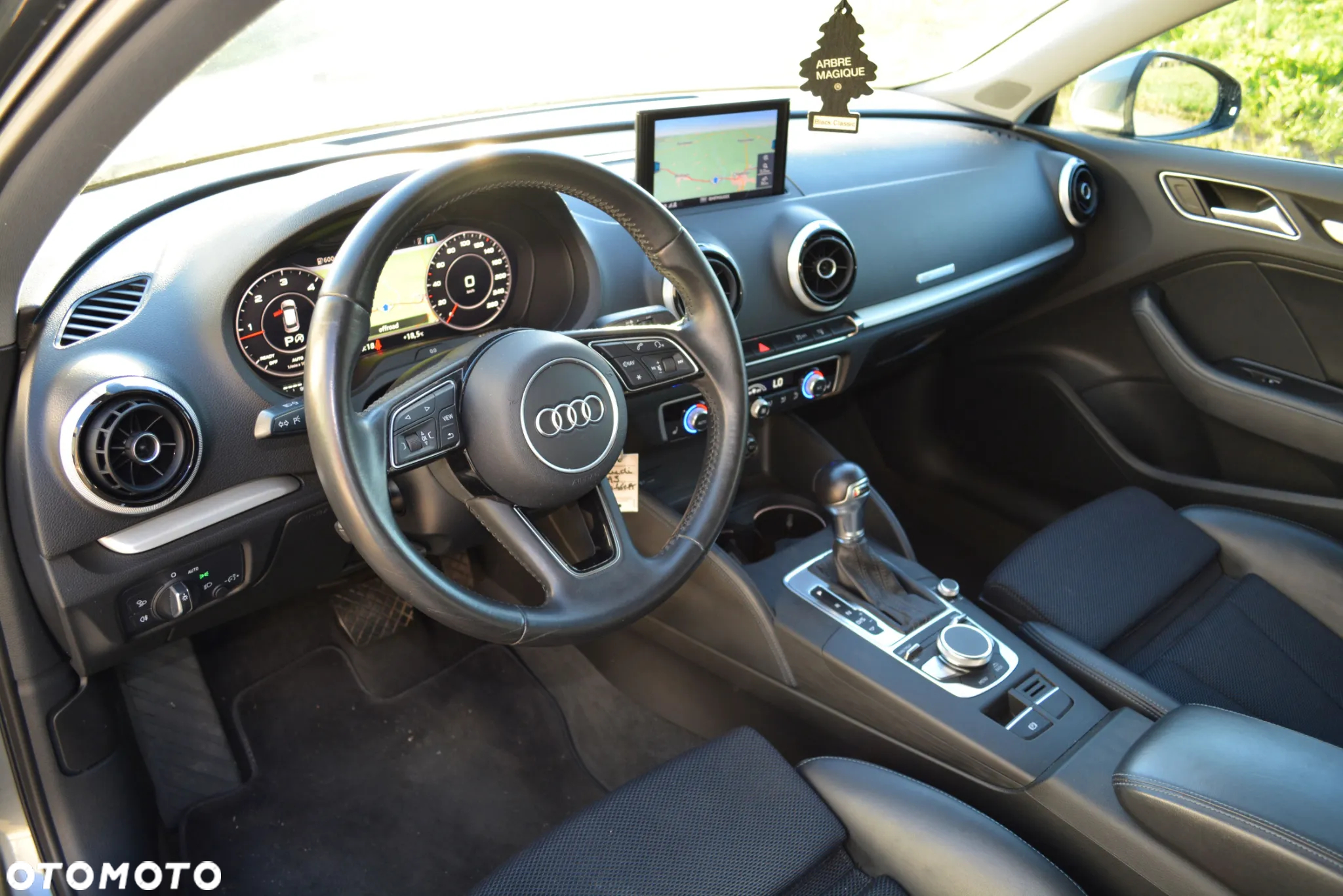 Audi A3 2.0 TDI Sportback S tronic S line Sportpaket - 36
