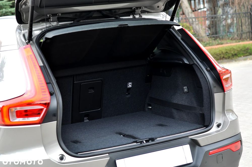 Volvo XC 40 T3 Inscription - 24