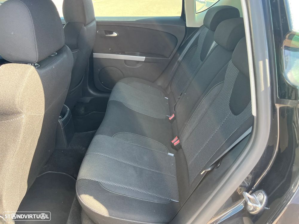 SEAT Leon 1.6 TDI Sport - 11